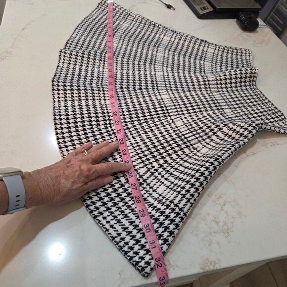 Classic Concepts Mini Skirt Sz Large Houndstooth ALine Pullon Black White Preppy - Picture 6 of 8